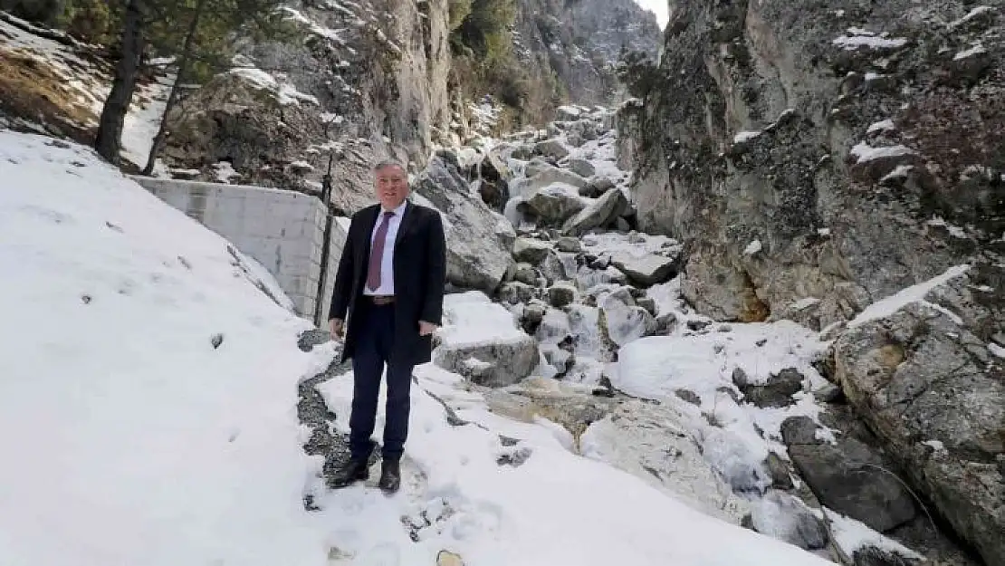 Honaz kirazının kalitesini arttırmak için tarımsal sulama yatırımlarına hız verildi