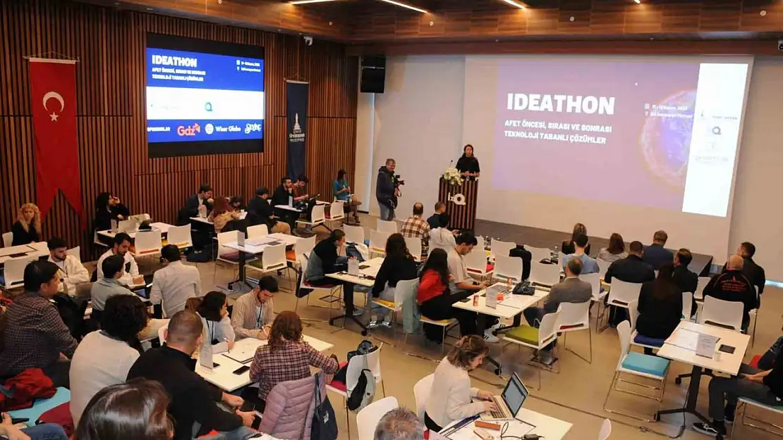 Ideathon Fikir Maratonu ile gençler İzmir'de buluştu