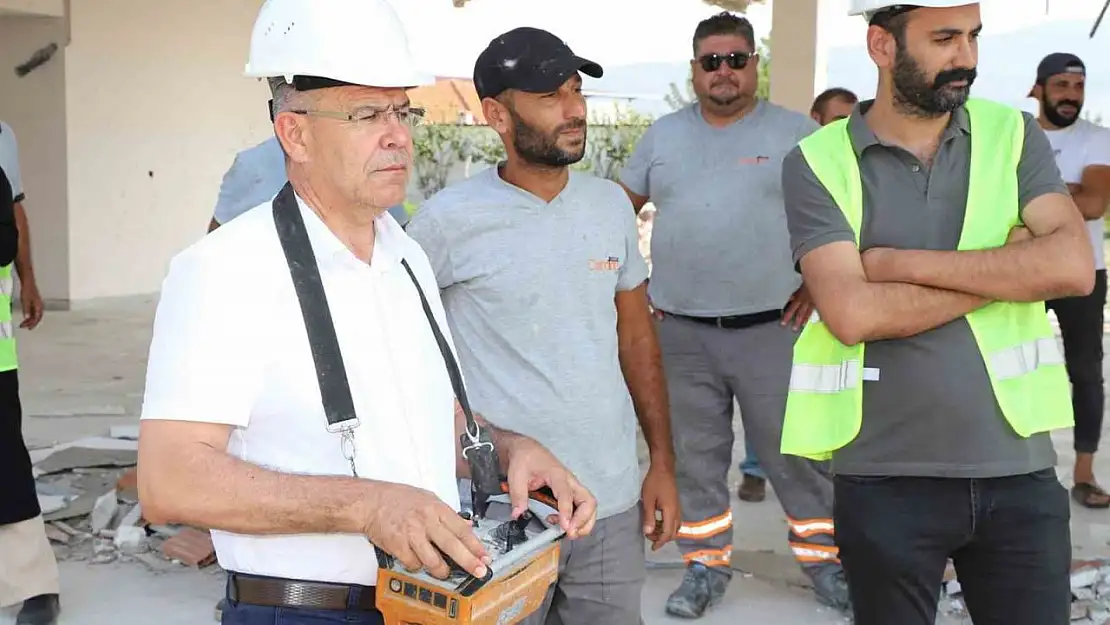 İlk betonu Başkan Güler döktü