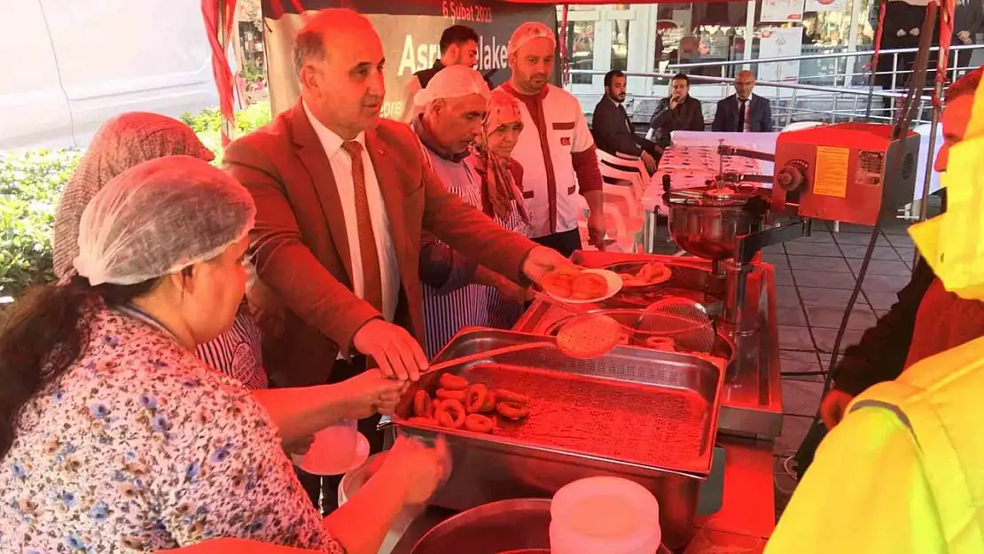 İncirliova Belediyesi'nden lokma hayrı