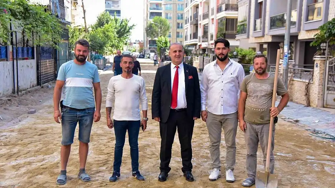 İncirliova'da yollar yenilenmeye devam ediyor