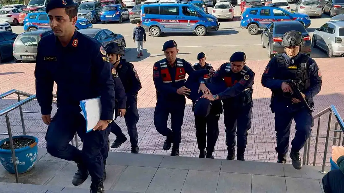 İsveç'te 10 kişiyi öldüren bombalı eylemci Bodrum'da kıskıvrak yakalandı