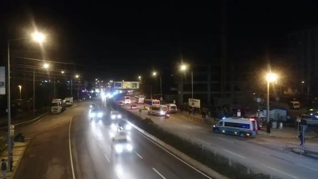 İzmir'de 80 saatlik sokağa çıkma kısıtlaması sona erdi