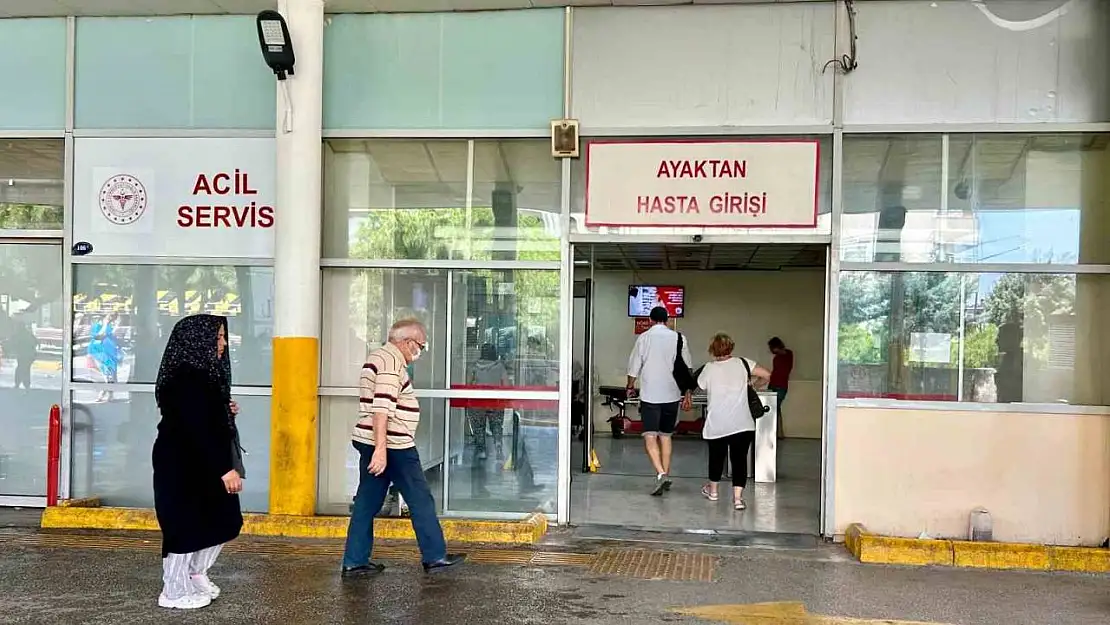 İzmir'de acil servisler alarm veriyor