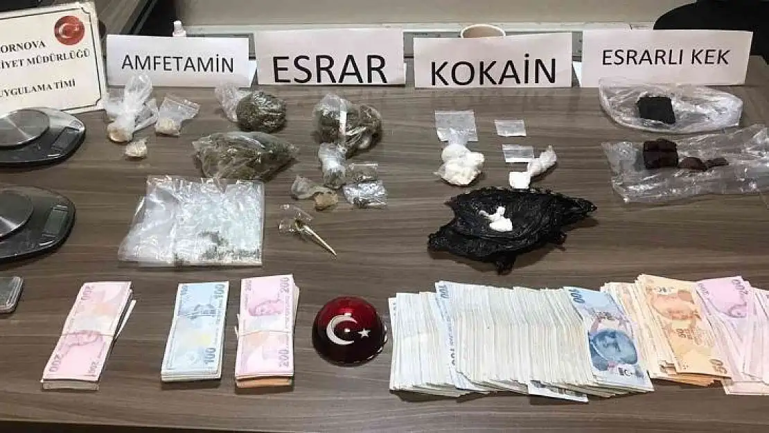 İzmir'de avukatın kullandığı araçtan çıkanlar pes dedirtti