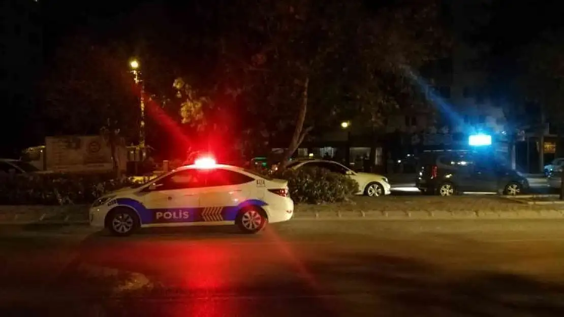 İzmir'de bir kişinin öldüğü silahlı saldırıyla ilgili 6 tutuklama