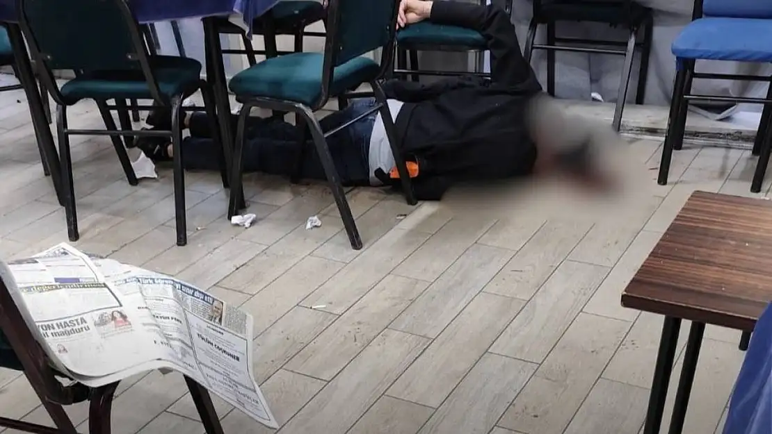 İzmir'de kahvehanede 'namus' cinayeti