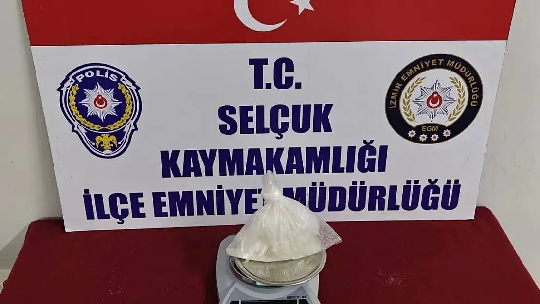 İzmir'de uyuşturucu operasyonu: 2 tutuklama