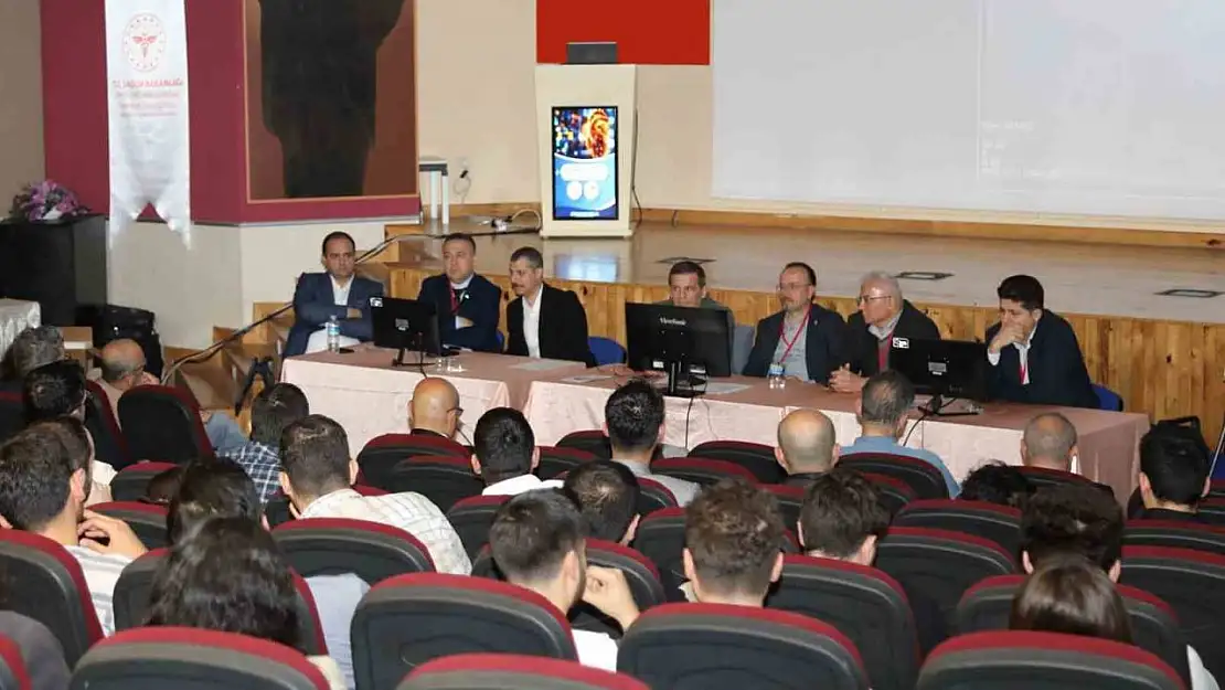 İzmir'den yurt dışına ilk kardiyoloji canlı yayını