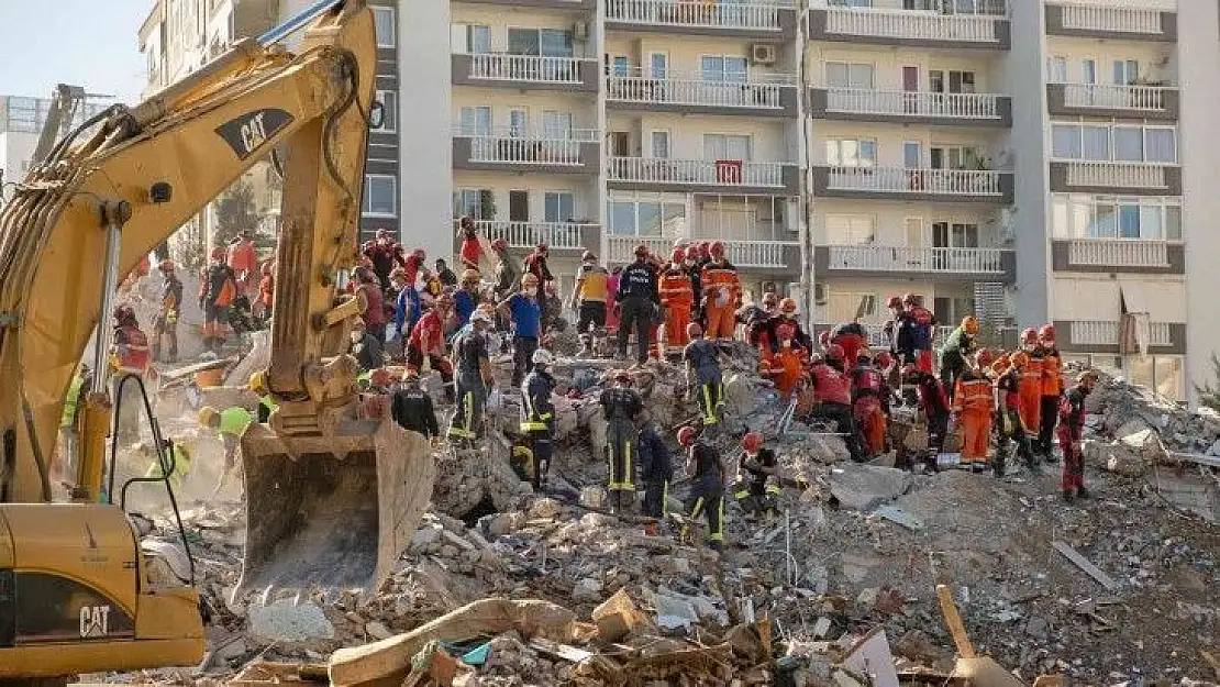 İzmir'in 'deprem master planı' güncellenmeli uyarısı