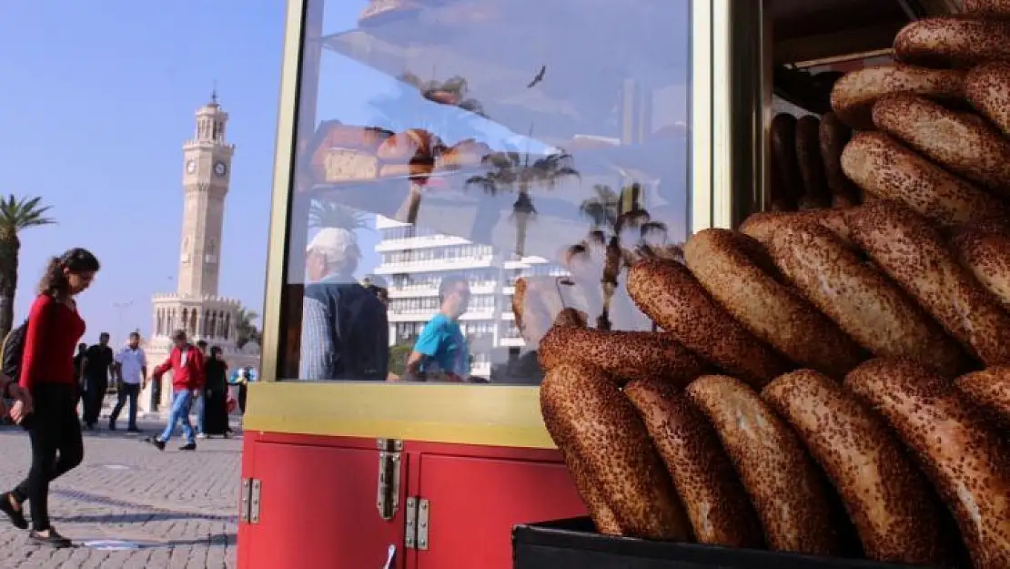 İzmir'in meşhur gevrek ve boyozuna zam