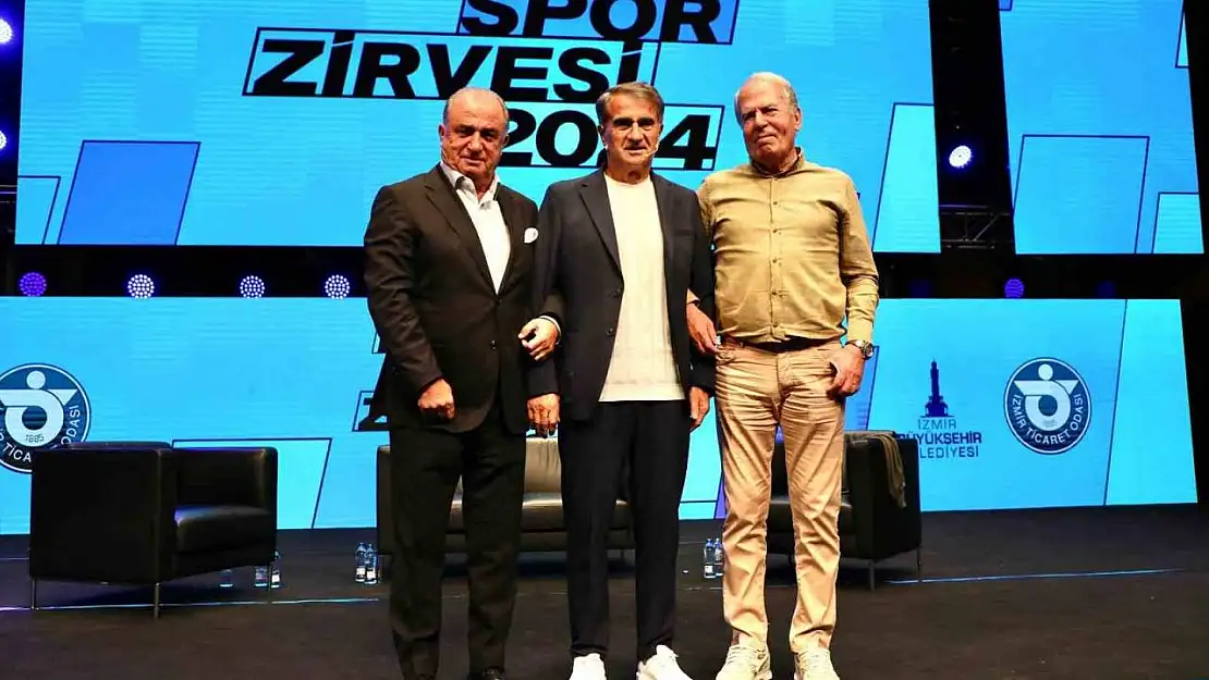 İzmir Spor Zirvesi'nde 'Efsanelerle Futbol' oturumu gerçekleştirildi