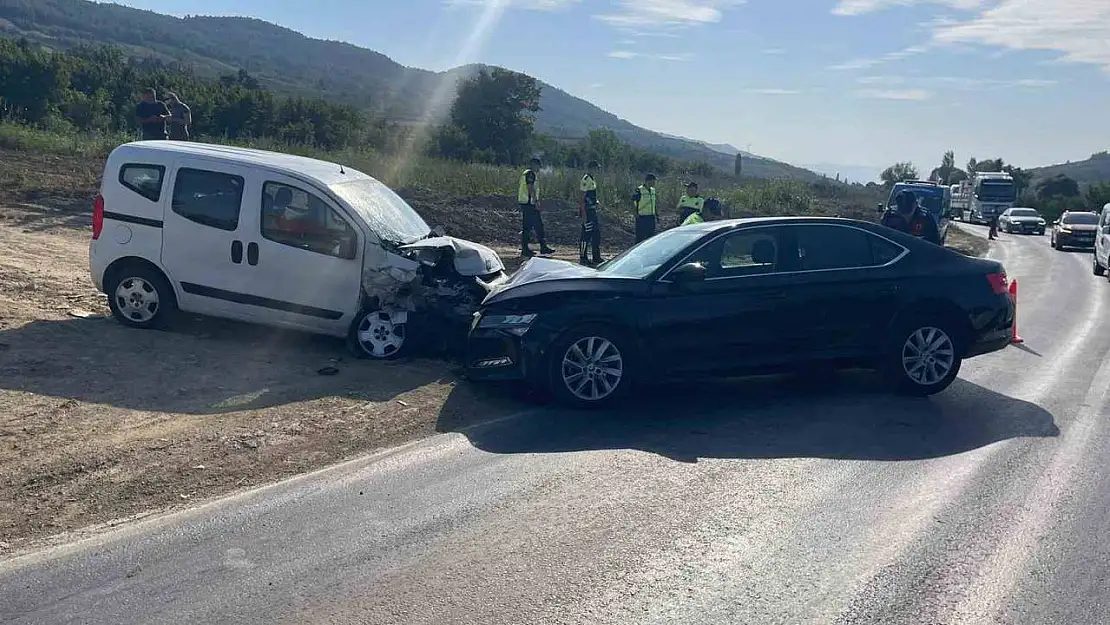 İznik kaymakamı makam aracıyla kaza geçirdi