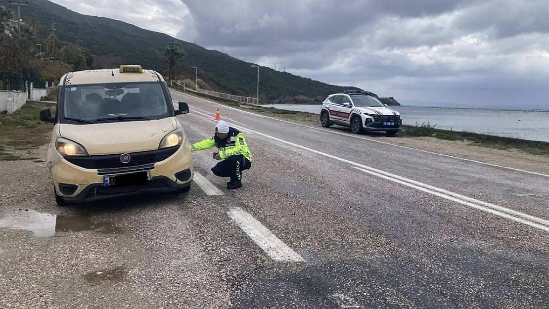 Jandarma'dan kış lastiği denetimi 50 araca ceza