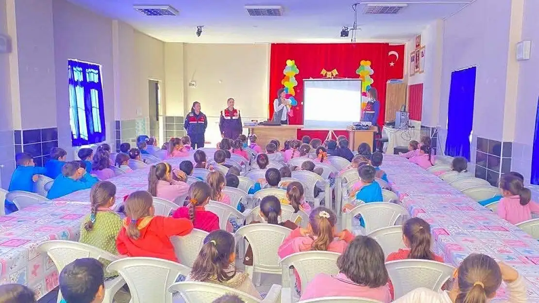 Jandarma, eğitimlerinde hız kesmiyor