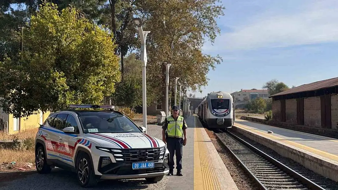 Jandarma ekipleri tren kazalarına karşı uyardı