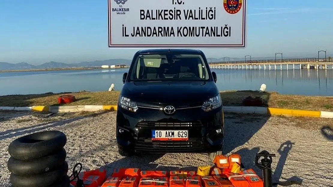 Jandarmadan göçmen kaçakçılığına operasyon