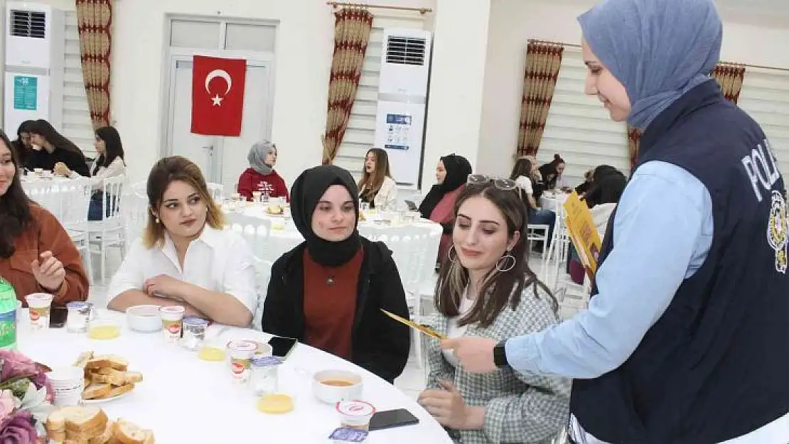 Kadına şiddetin önlenmesi için polis her fırsatı değerlendiriyor