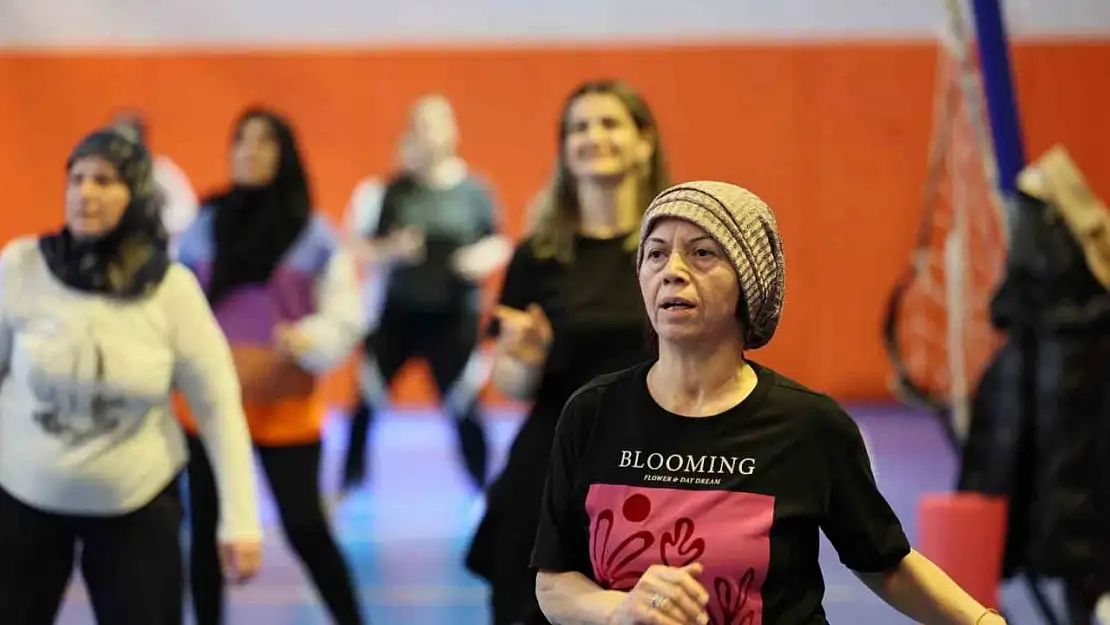 Kadınlar sporla hem sağlıklı hem mutlu