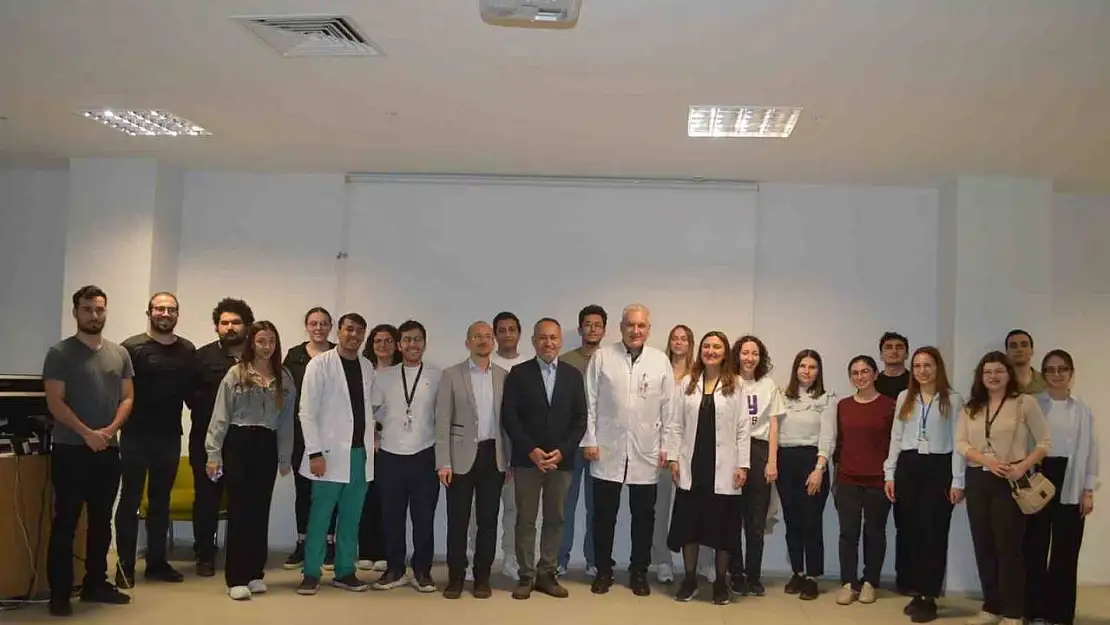 Kalp Sağlığı Haftası'nda farkındalık semineri: 'Sağlıklı yaşamla kalbinizi koruyun'