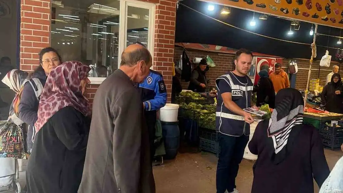 Karacabey'de polis ekipleri KADES uygulamasını tanıttı