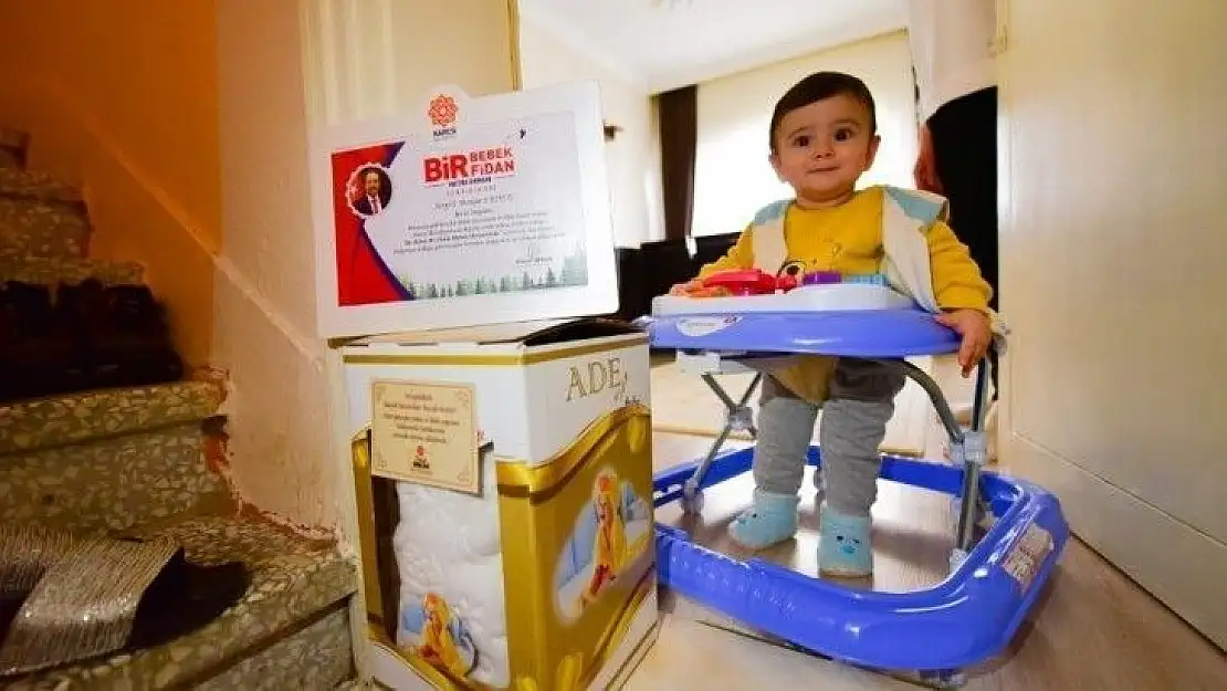 Karesi Belediyesi'nden yeni doğan her bebeğe bir fidan