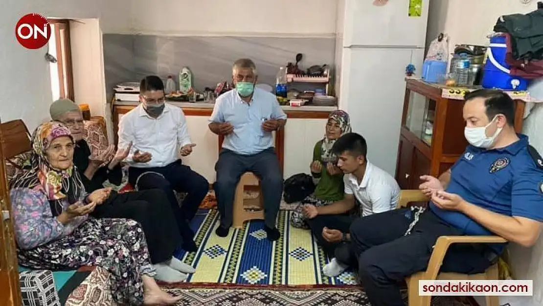 Kaymakam Göktaş'tan şehit ailesine bayram ziyareti