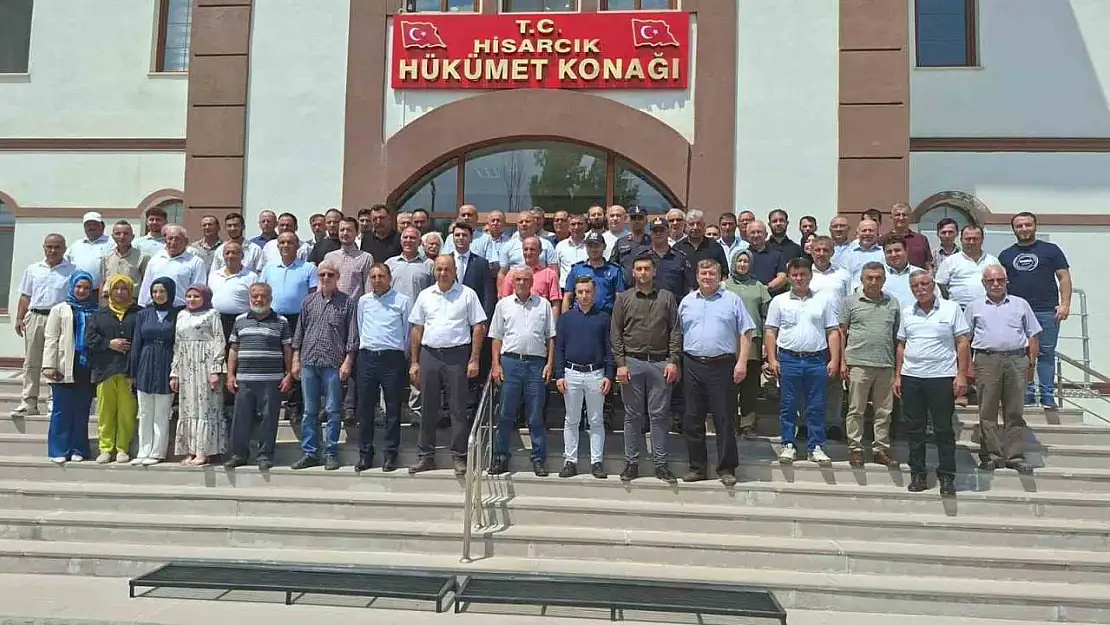 Kaymakam Muhammet Samet Bahar Hisarcık'a veda etti