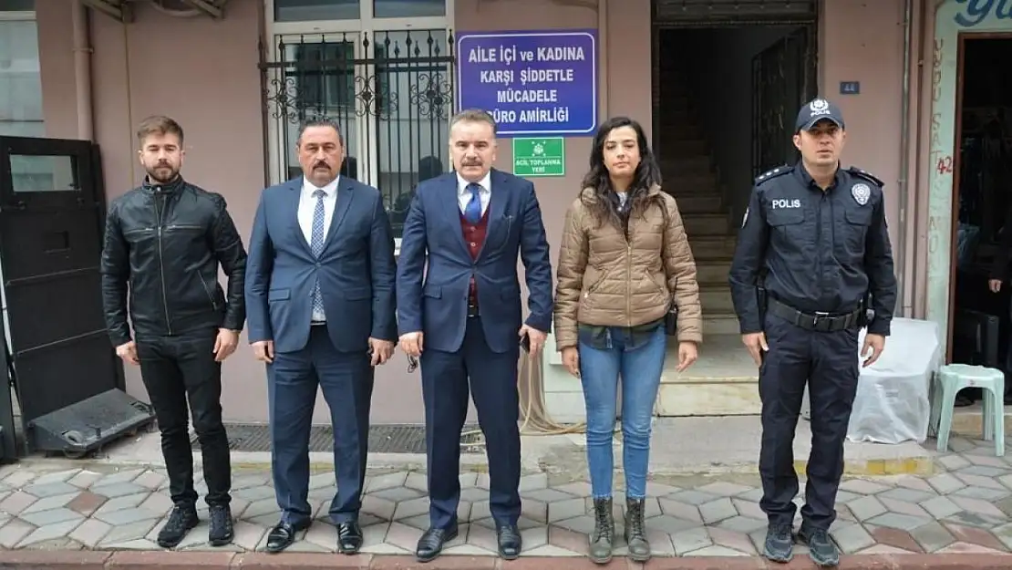 Kaymakam Odabaş, Aile İçi ve Kadına Karşı Şiddetle Mücadele Büro Amirliği'ni ziyaret etti