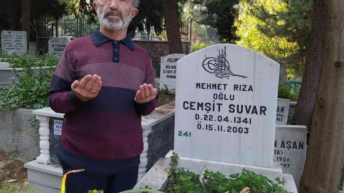 Kenan Evren'e tepki gösteren eski eserler sevdalısı Suvar mezarı başında anıldı
