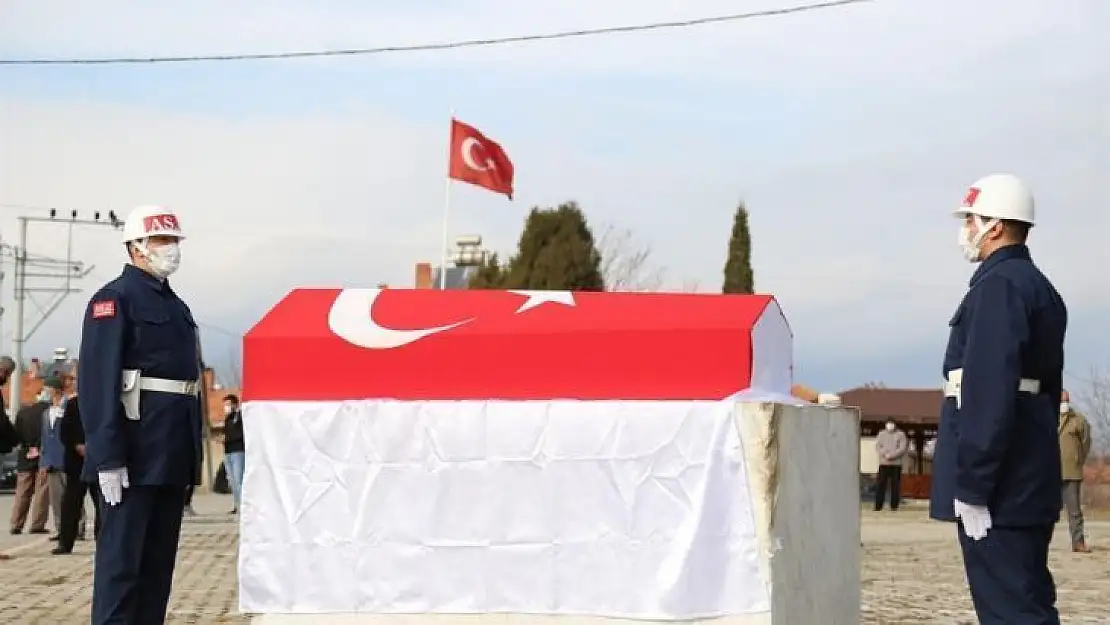 Kıbrıs Gazisi Kadir Karagöz, son yolculuğuna uğurlandı