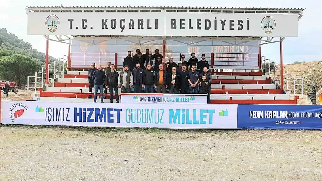 Koçarlı arenası deve güreşine hazır