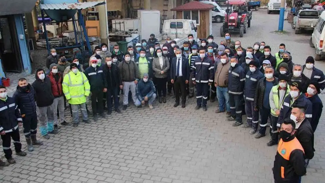 Koçarlı'da maaşlar bayram öncesi ödendi