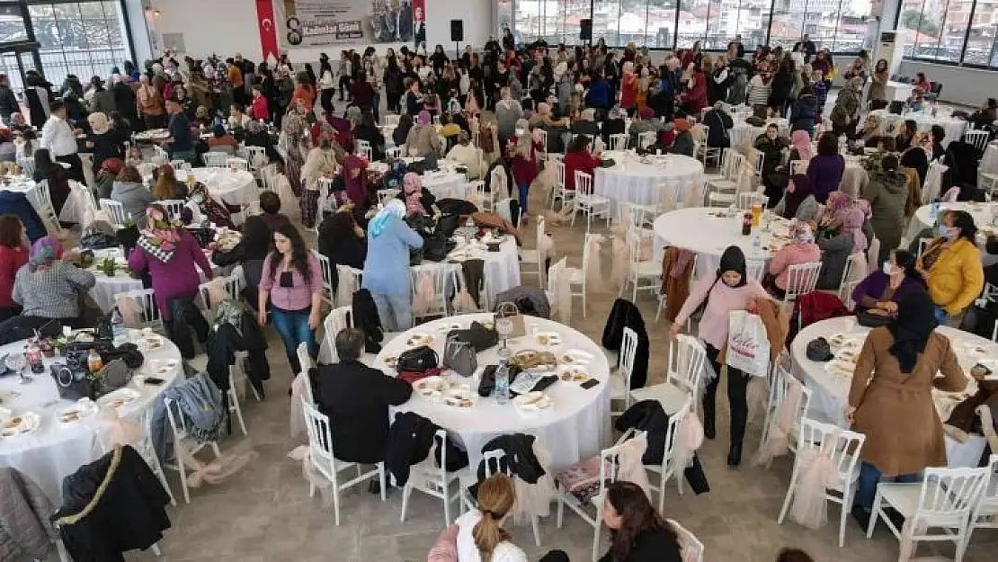 Koçarlılı kadınlar, gönüllerince eğlendi
