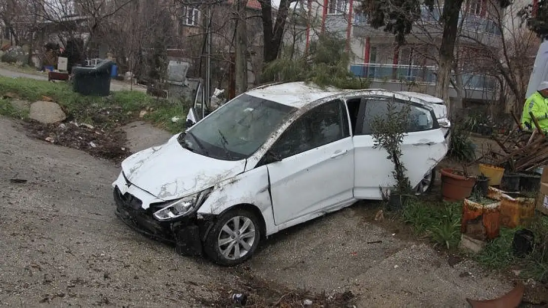 Kontrolden çıkan otomobil takla attı: 1 yaralı