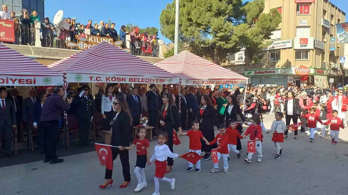 Köşk'te Cumhuriyet Bayramı törenle kutlandı