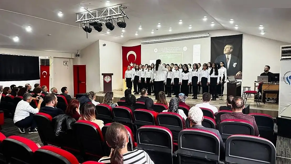 Köşk'te öğretmenler günü kutlandı