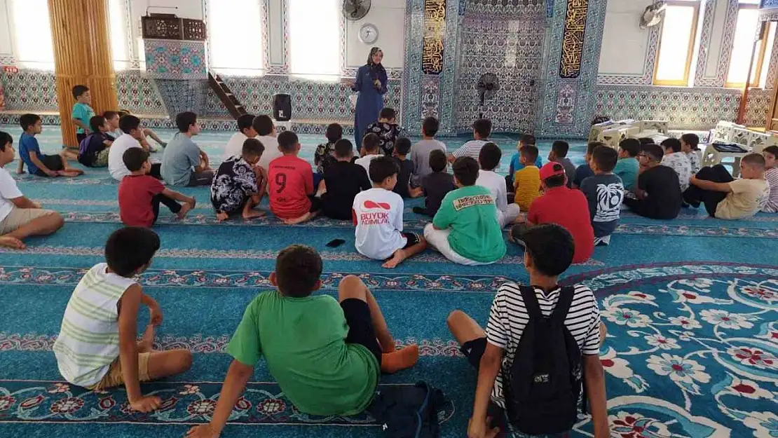 Köyceğiz'de Kur'an Kursu öğrencilerine seminer verildi
