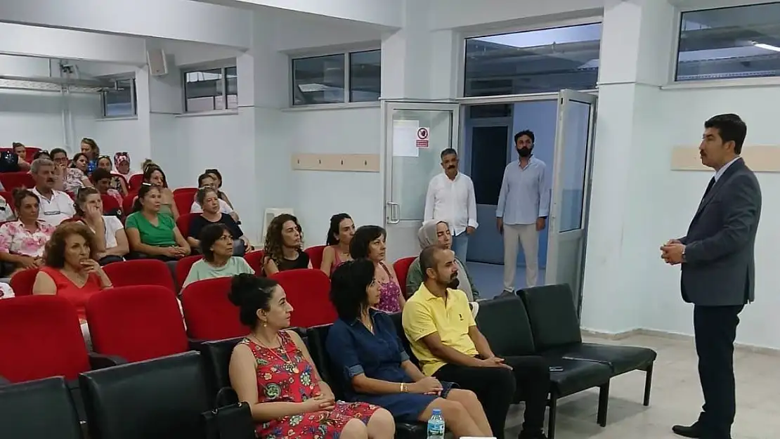 Köyceğiz'de öğretmenlere 'Maarif Modeli' semineri verildi