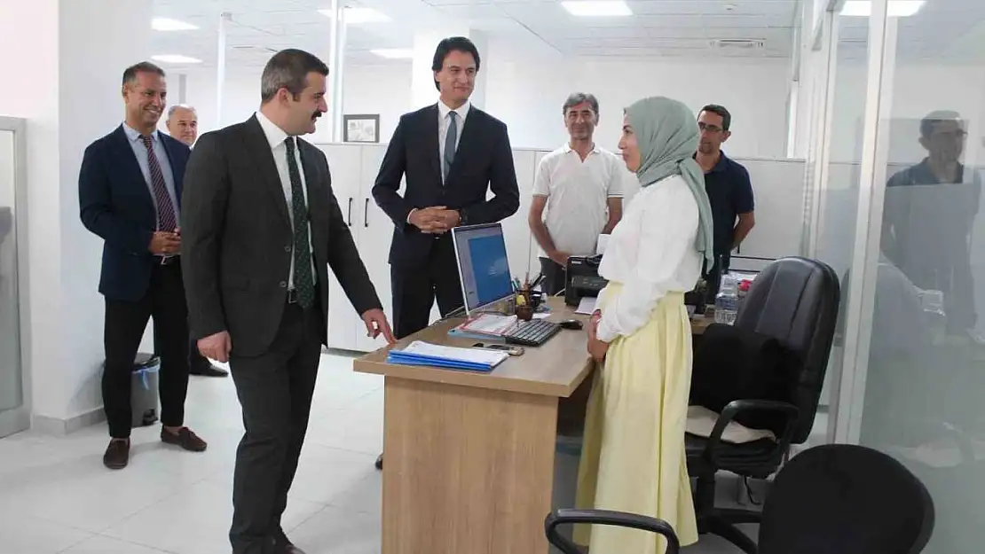 Köyceğiz Kaymakamı Kumcu'ya, eğitim çalışmaları brifingi verildi
