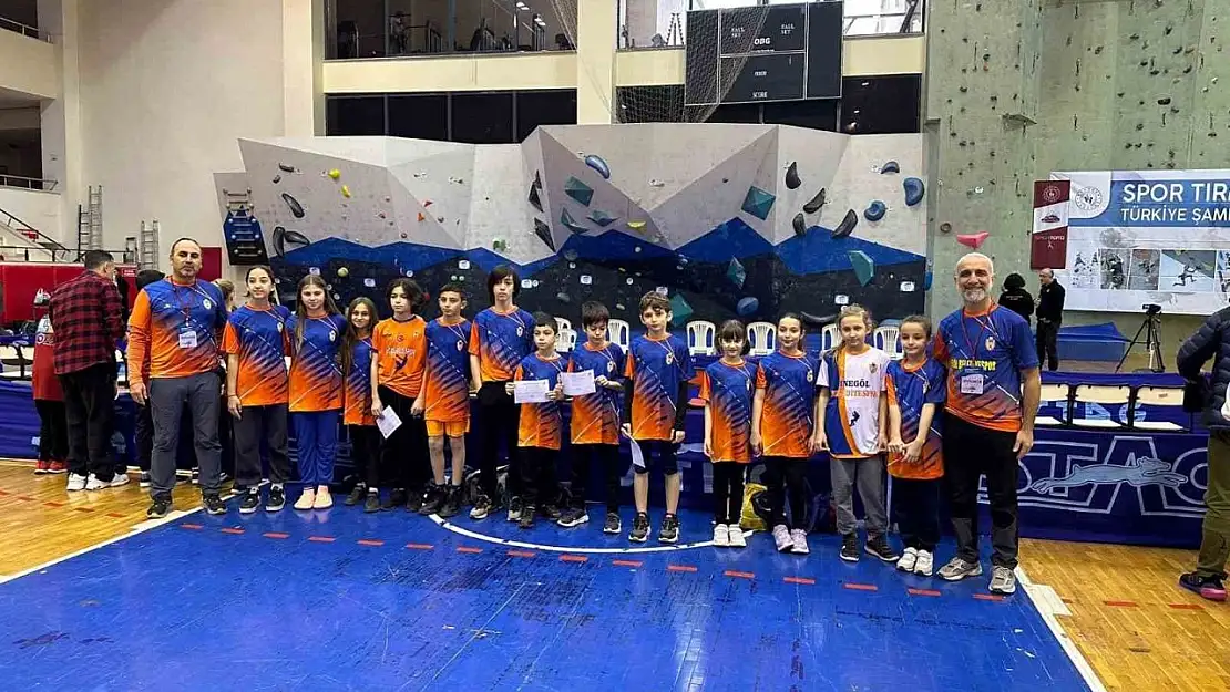 Küçük sporcular İnegöl'ü gururlandırdı