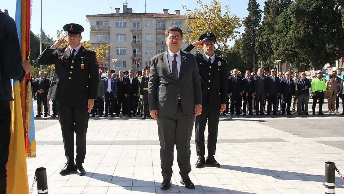 Kula'da Cumhuriyet Bayramı kutlamaları başladı