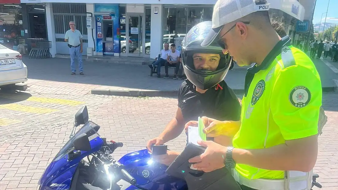 Kula'da motosikletlere özel denetim 65 bin TL ceza yazıldı