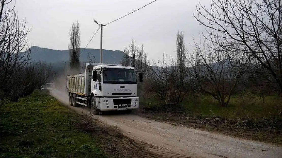 Kuşadası Belediyesi'nden çiftçiye tam destek