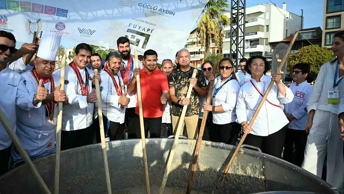 Kuşadası Sokak Festivali coşkusu uluslararası arenaya taşındı