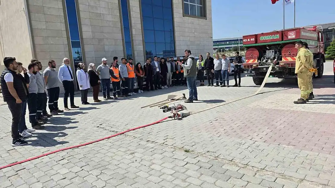 Kütahya 30 Ağustos OSB'de orman yangınlarıyla mücadele eğitimi