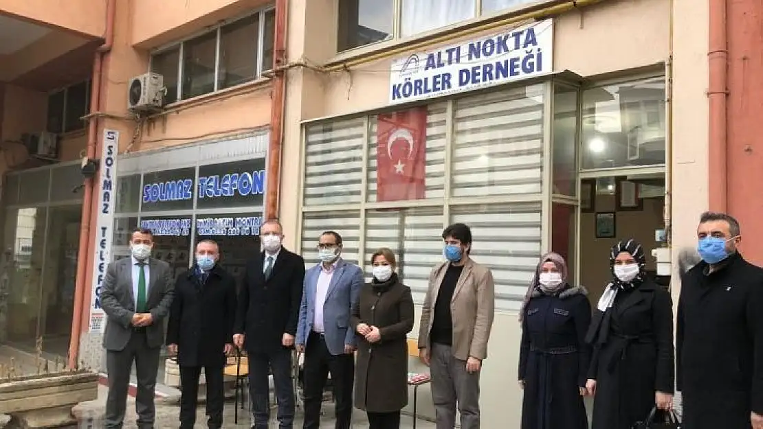 Kütahya AK Parti heyetinden Altı Nokta Körler Derneği'ne ziyaret