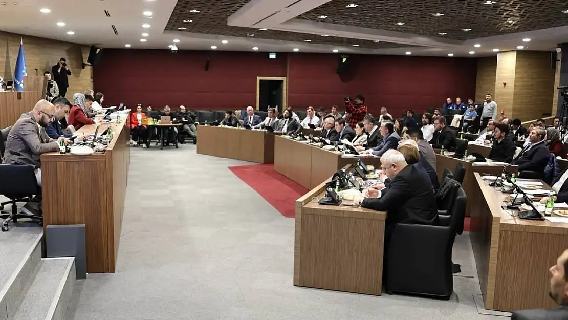 Kütahya Belediye Meclisi'nden ulaşımda indirim kararı