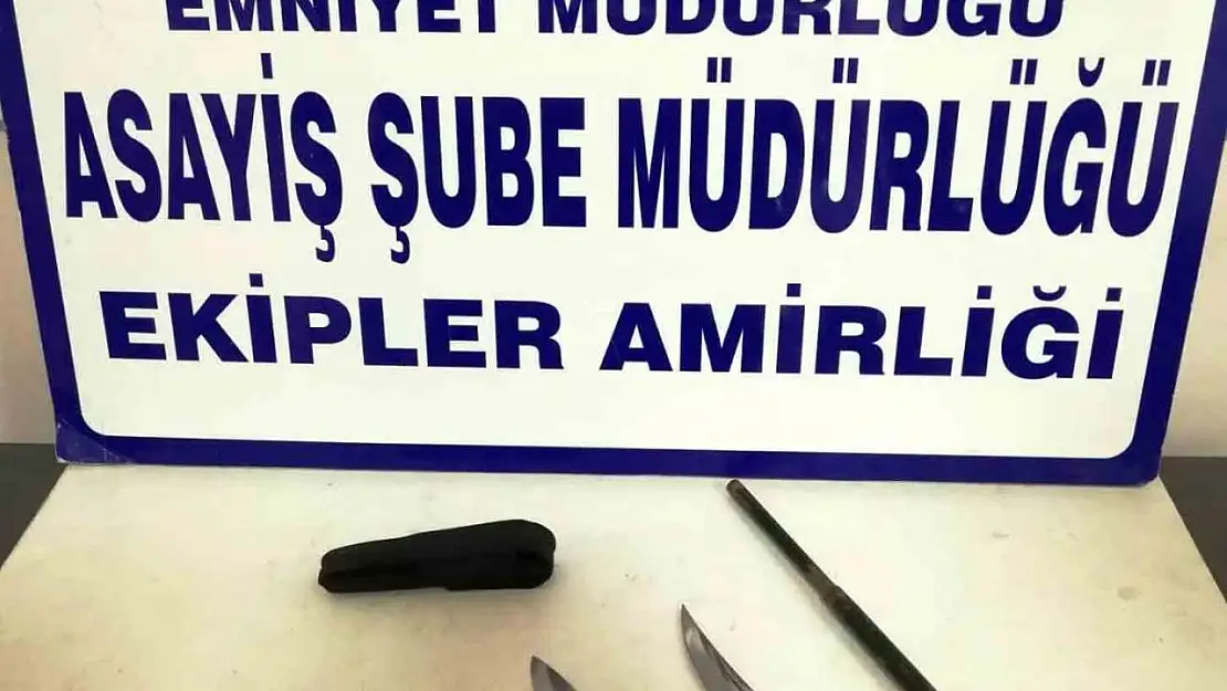 Kütahya'da 'Dar Bölge' uygulamasında 218 şahıs ve 118 aracın sorgusu ve denetimi yapıldı