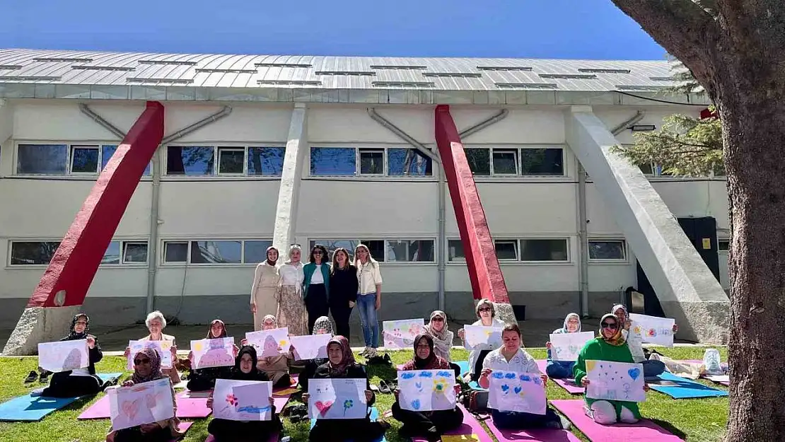 Kütahya'da 'Farklı Değil, Birlikte' projesi başarıyla tamamlandı